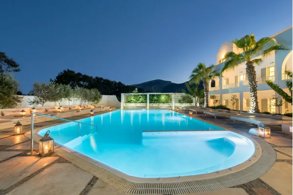 28 Hotel Santorini