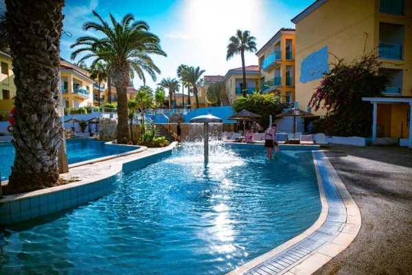 MALAMA BEACH HOLIDAY VILLAGE