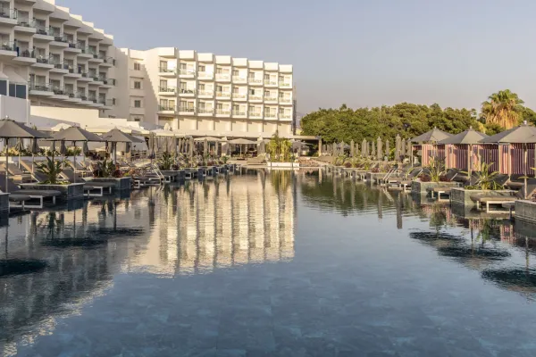 CALI RESORT & SPA