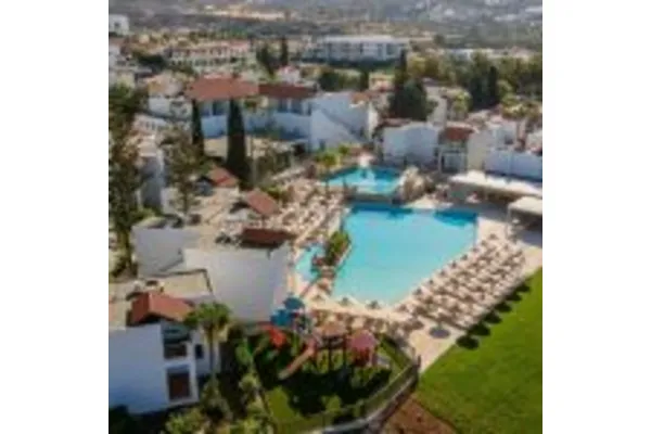 KAPETANIOS AQUA RESORT