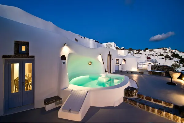 Anemomilos Hotel Santorini