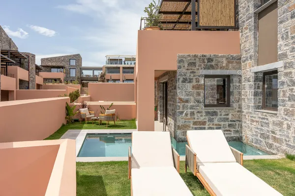 Volta Seaside Boutique Hotel