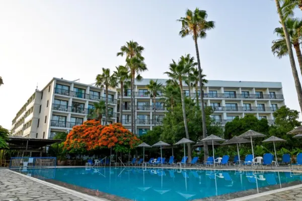 VERONICA HOTEL